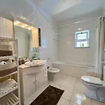 Villa White House With Pool By Homing *