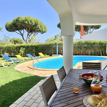 White House With Pool By Homing * Vilamoura